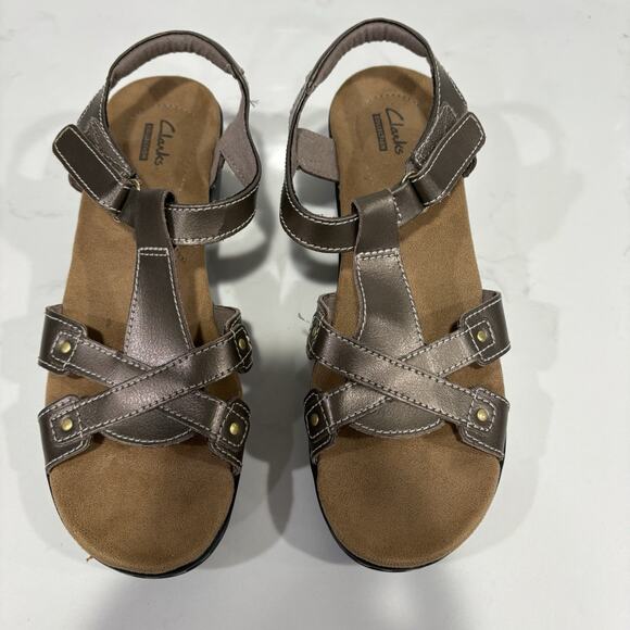 Clarks | Sandals Hayla Flute Pewter Metallic Leather Wedge Heel Comfort- 7.5 - Picture 2 of 10